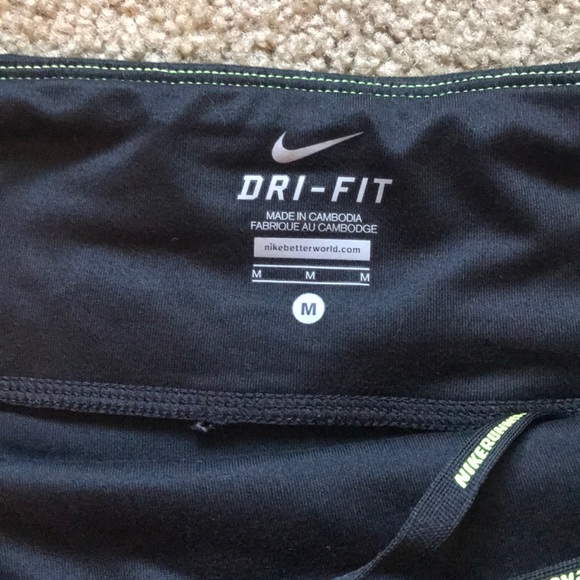 NWOT Nike Dri-Fit Running Shorts M - Picture 3 of 3